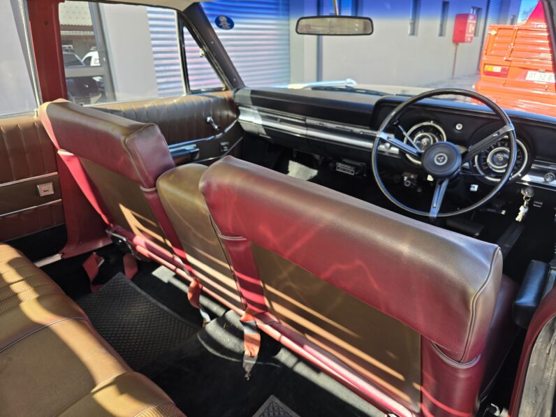 [SOLD] 1968 Dodge Monaco Sedan