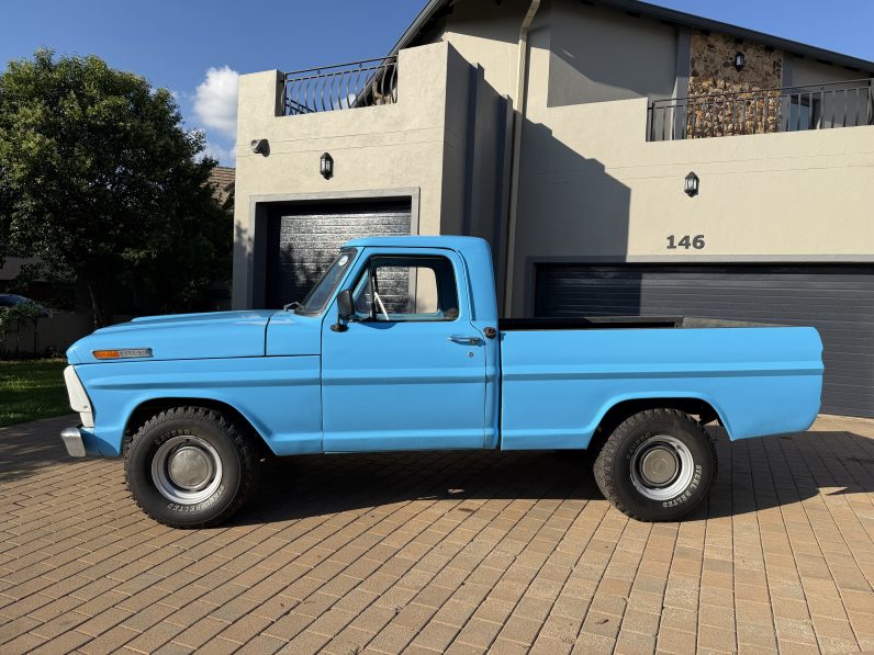 [SOLD] 1967 Ford F100