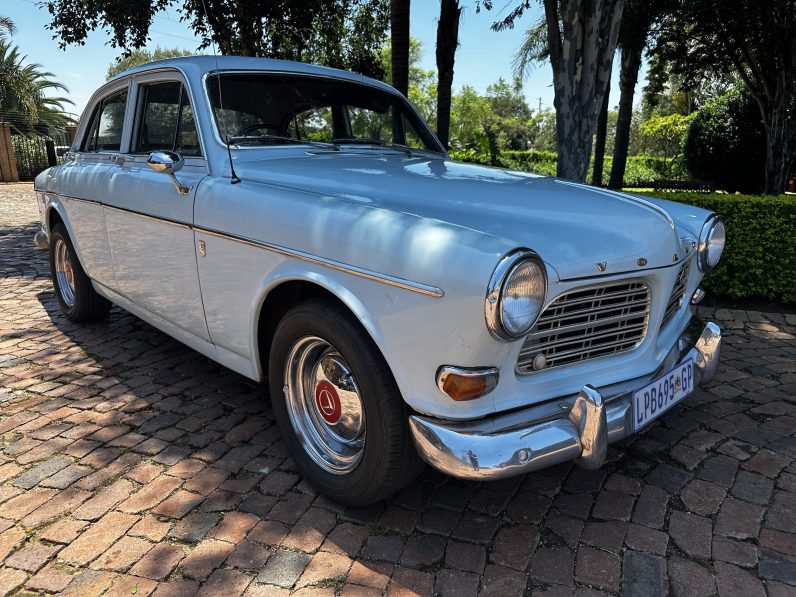 1966 Volvo 122S