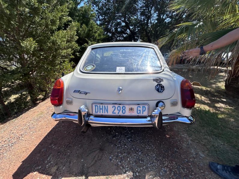 1972 MGB-GT