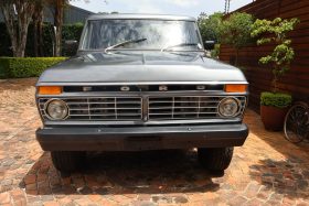 [SOLD] 1977 Ford F250