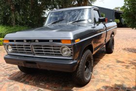 [SOLD] 1977 Ford F250