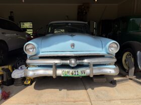 1953 Ford Customline Coupe