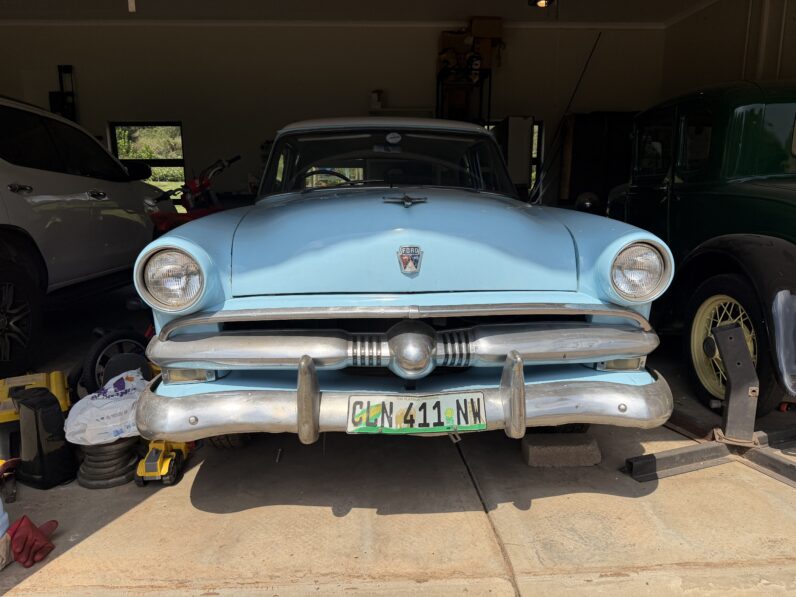1953 Ford Customline Coupe