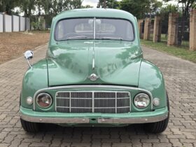 [SOLD] 1950 Morris Minor Lowlight