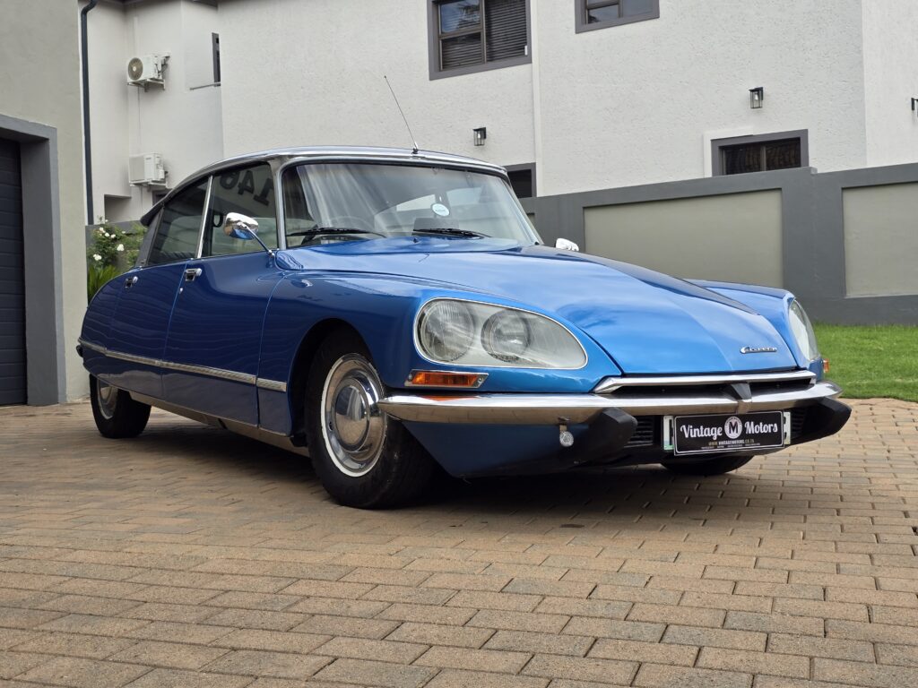 [SOLD] 1972 Citroen DS20 Pallas