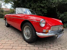 [SOLD] 1964 MGB GT Roadster