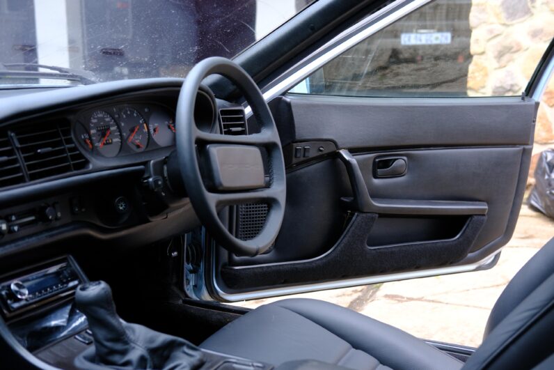 [SOLD] 1986 Porsche 944 Turbo