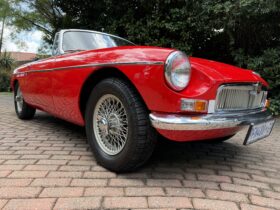 [SOLD] 1964 MGB GT Roadster