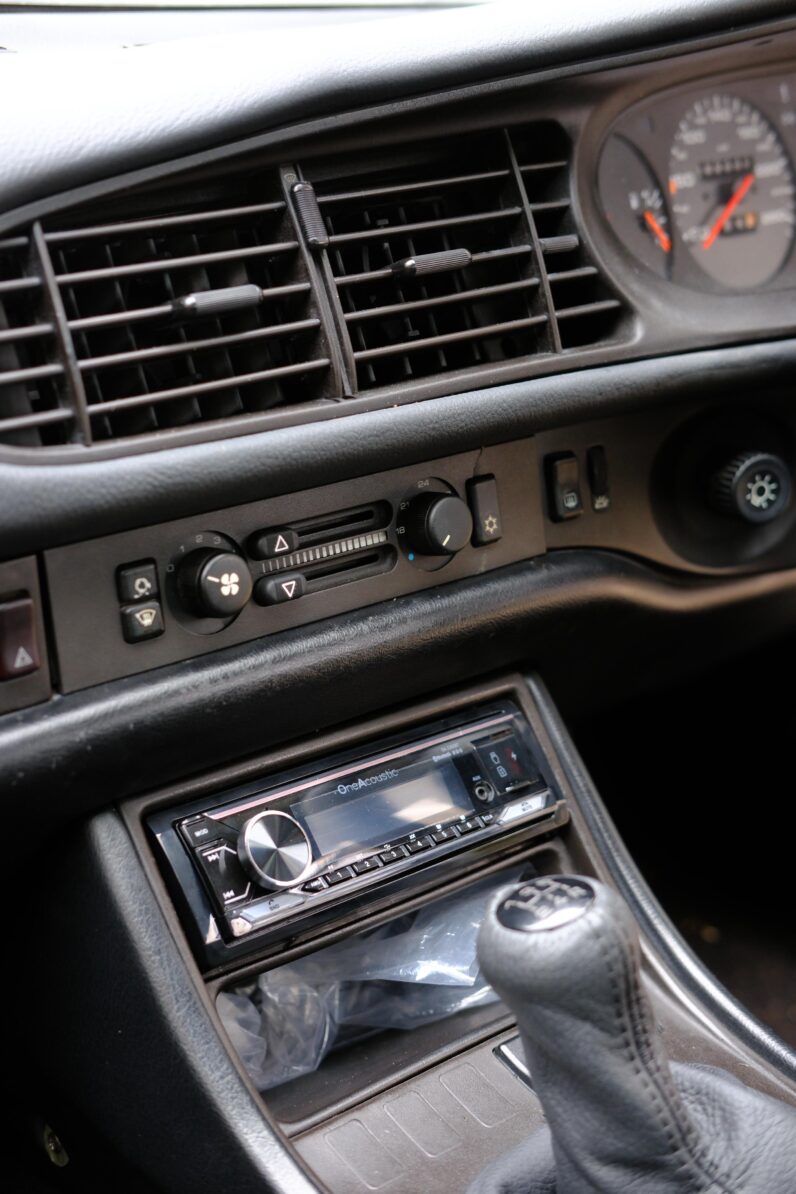 [SOLD] 1986 Porsche 944 Turbo