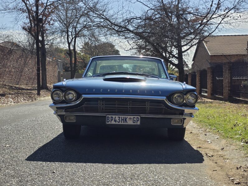 1964 Ford Thunderbird 390ci V8 Auto