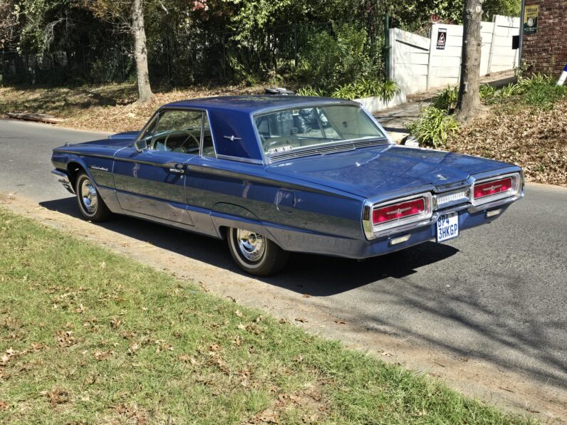 1964 Ford Thunderbird 390ci V8 Auto