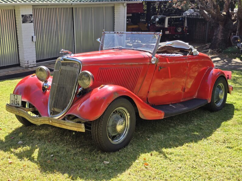 1934 Ford Roadster