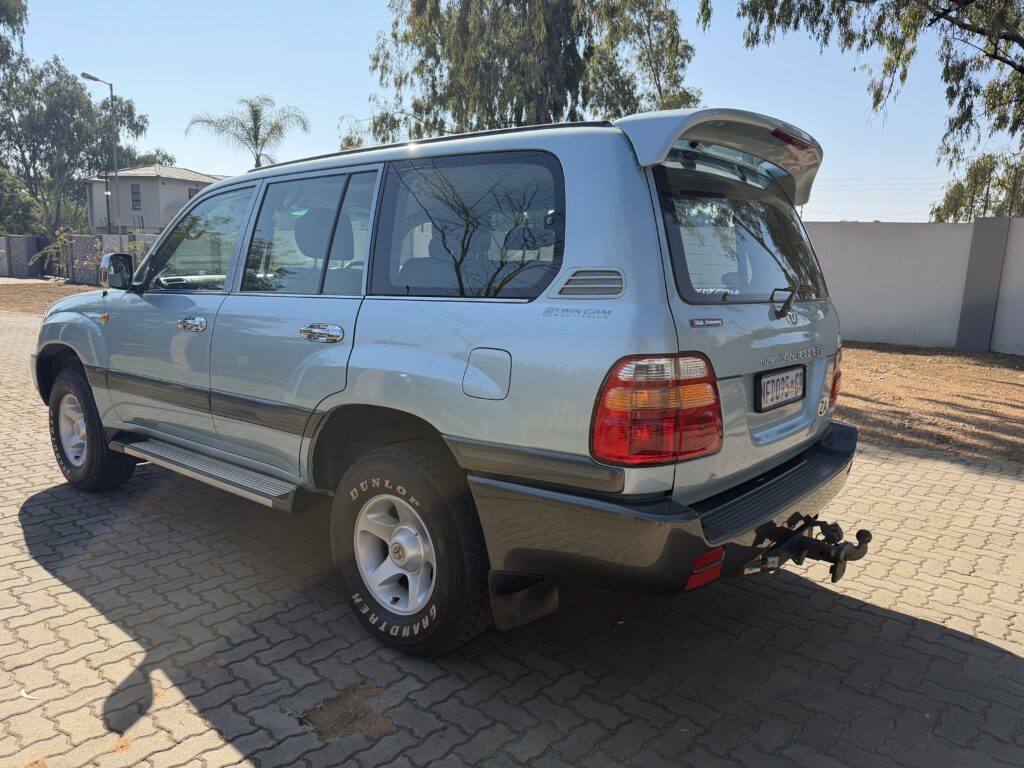 2001 Toyota Land Cruiser 100 Series 50th Anniversary